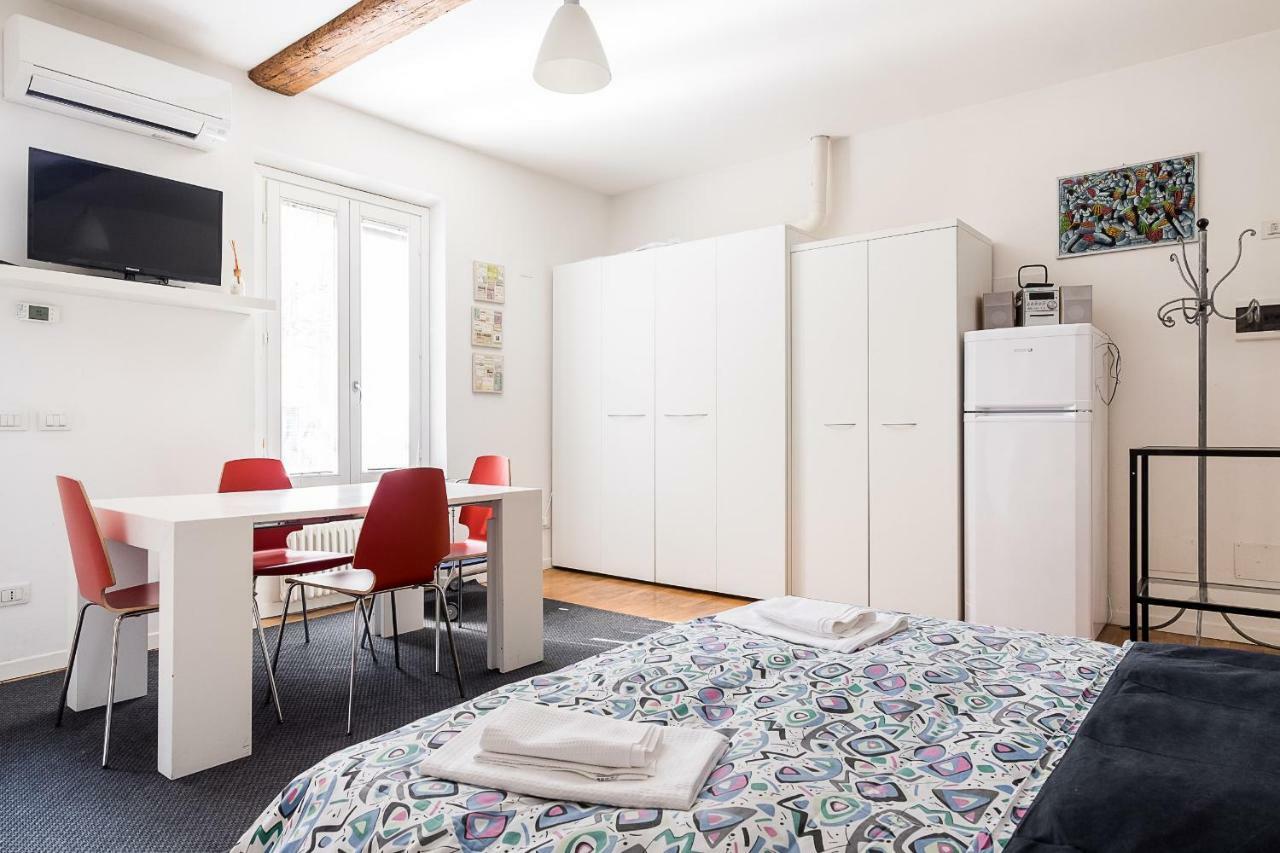 Travel House Bologna Apartment Exterior photo